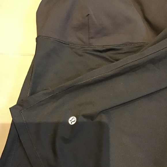 Lululemon Cross Back Running Tank - Picture 4 of 4